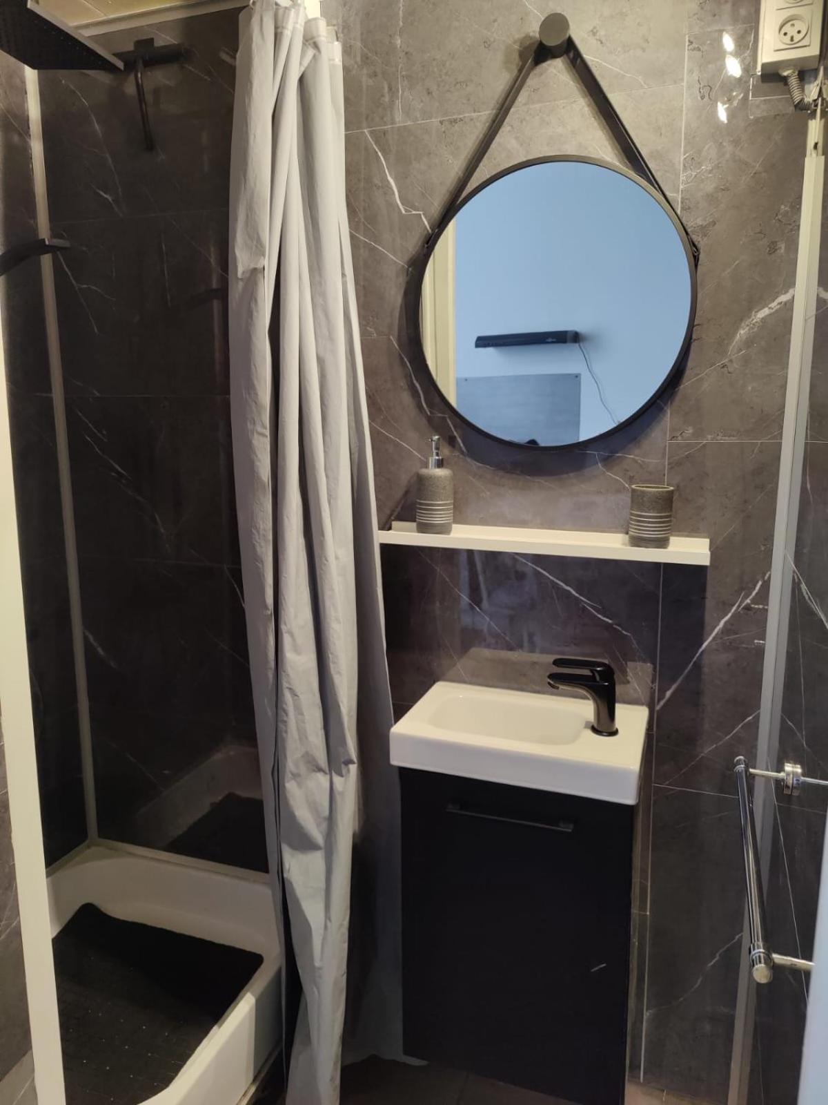 Find Yourself Apartment Dunkerque Coudekerque-Branche Buitenkant foto